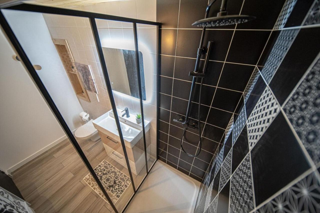 Spacious Renovated Loft - University - Guillotiere Lyon Buitenkant foto